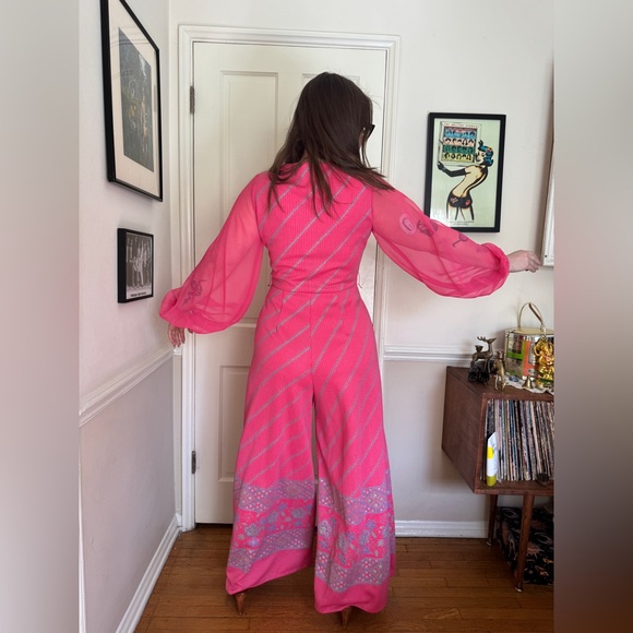 70s Vintage Alfred Shaheen Hot Pink Jumpsuit - Picture 3 of 11